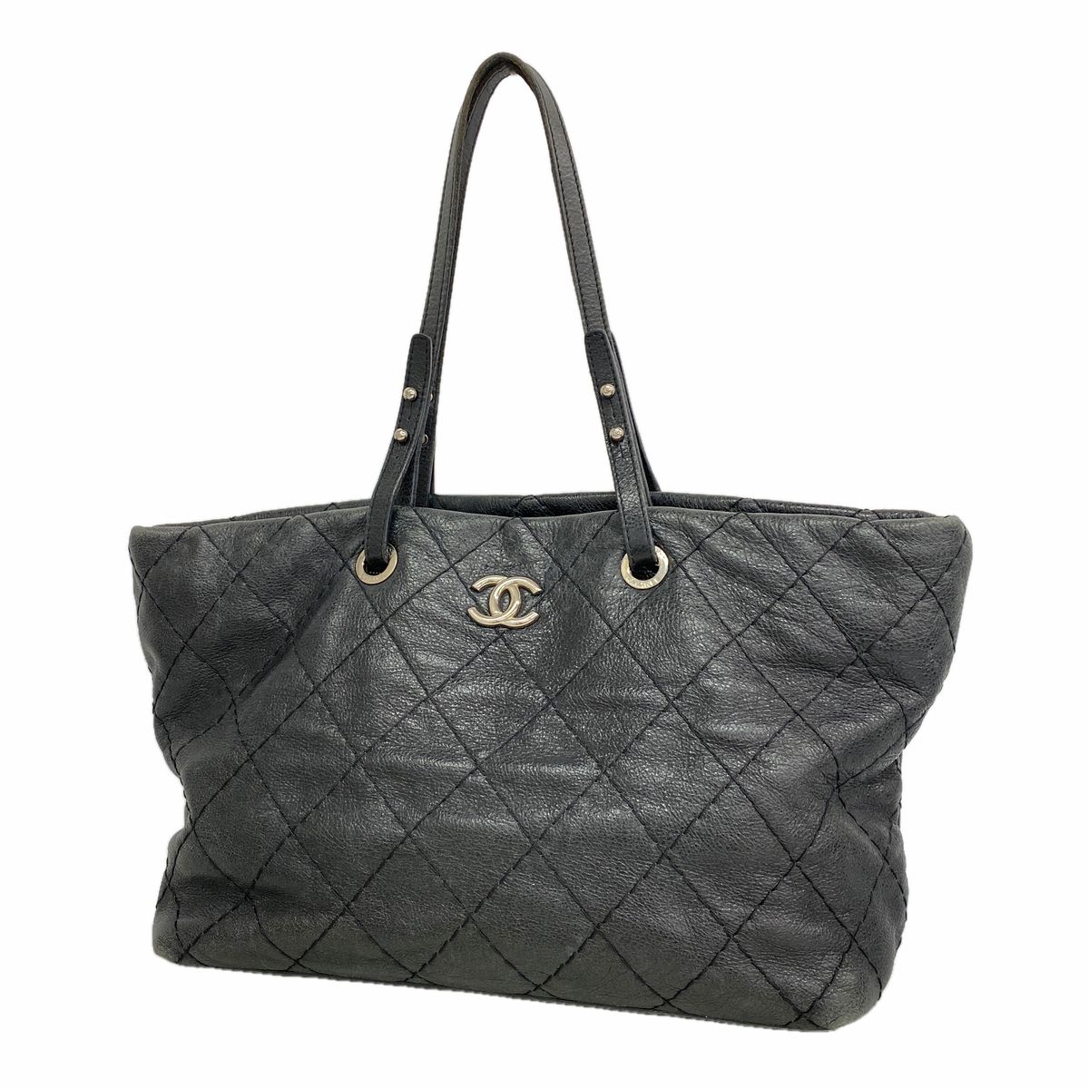 【6hd3311】シャネル トートバッグ オンザロード レザー ブラック シルバー金具【中古】レディース 139,270円