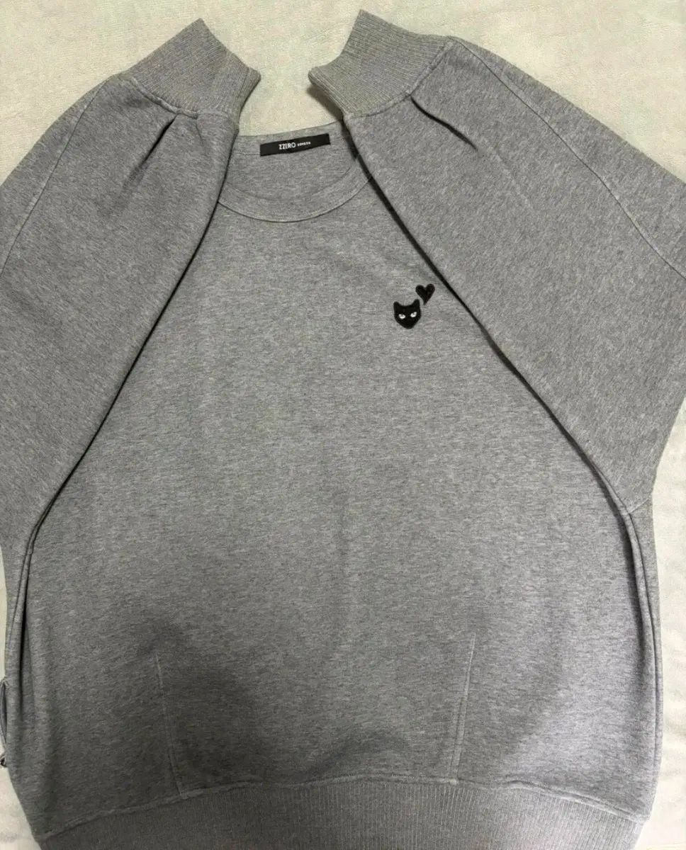 29 9万円) 未着用 SONGZIO HOMME(ソンジオ・オム) ZZERO SONGZIO クルーネック メランジ グレー スウェット L