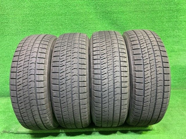 BRIDGESTONE スタッドレス ブリヂストン ブリザックVRX2 205/60R16 4本 7ミリ 2024年 35,393円