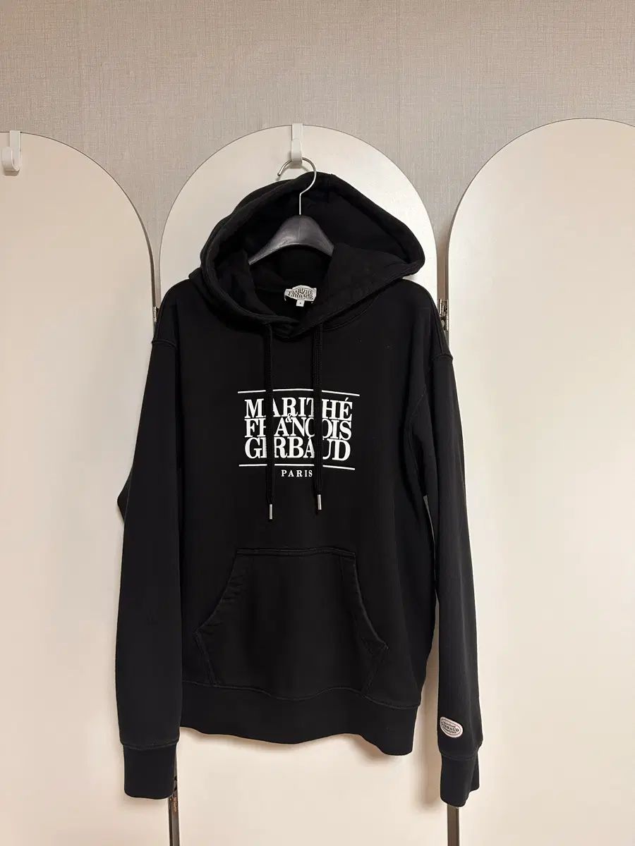 マリテフランソワジルボー フードTシャツ S ブラック きれい
