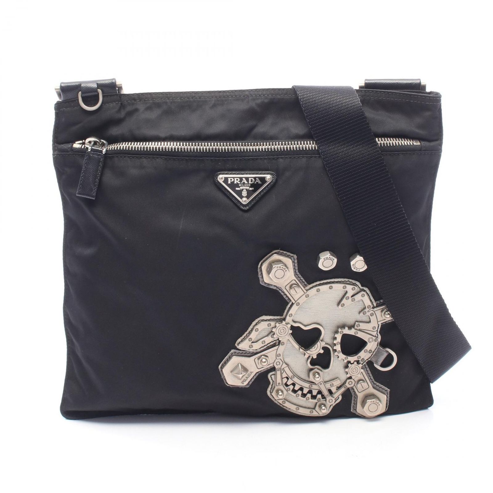 PRADA プラダ スカルスタッズ トライアングルロゴ ショルダーバッグ