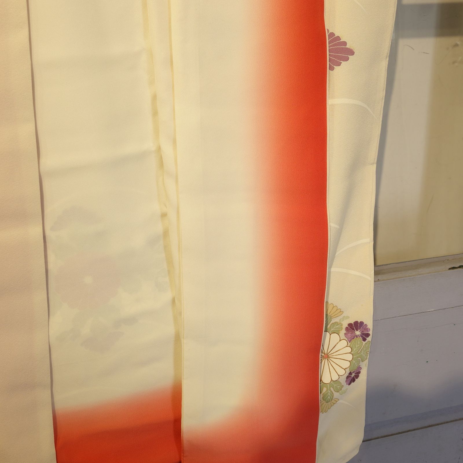 【新品・未使用】白地絵羽着物 和服 和装 着物 長期保管品 経年劣化あり リメイク素材・生地にも M387