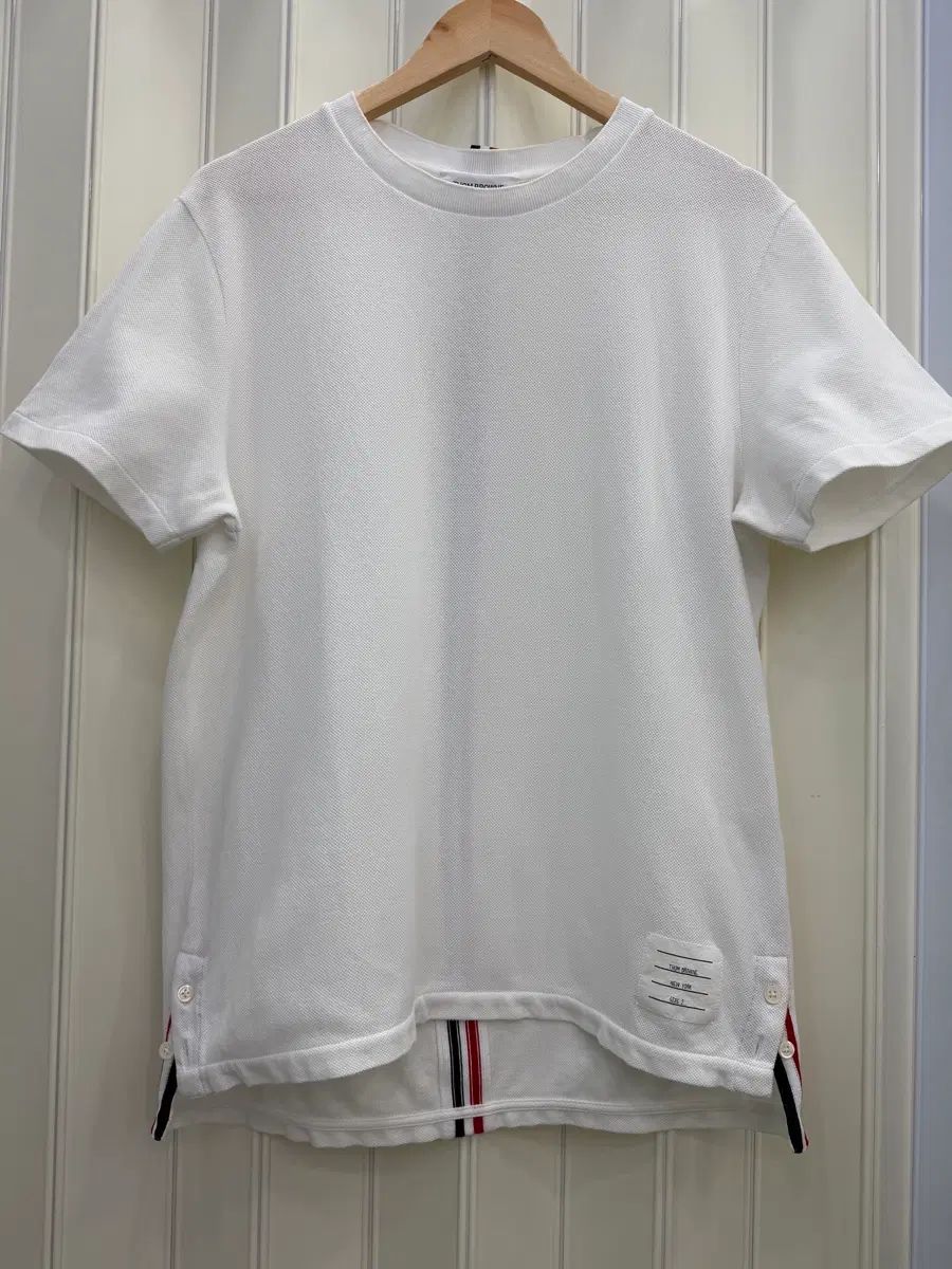 <正規品>トム・ブラウン 白 半袖Tシャツ サイズ 2