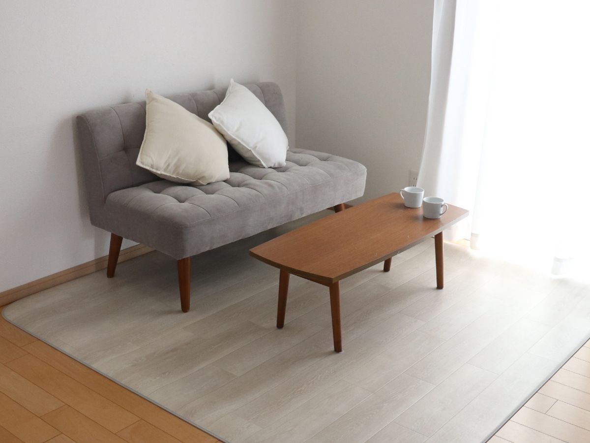 ラグ ダイニングラグ 木目調 182×230cm 防炎加工 撥水加工 （ 撥水 拭ける 木目 マット フロアマット 長方形 抗菌 防カビ 防水 防炎 日本製 リビング ダイニング 子ども部屋 耐久性 ）