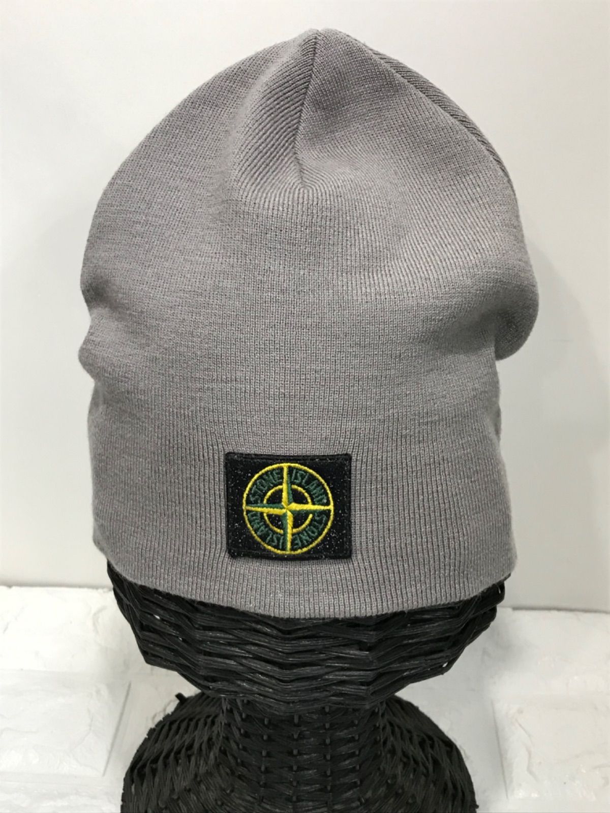 Supreme × Stone Island Reflective Beanie Grey シュプリーム