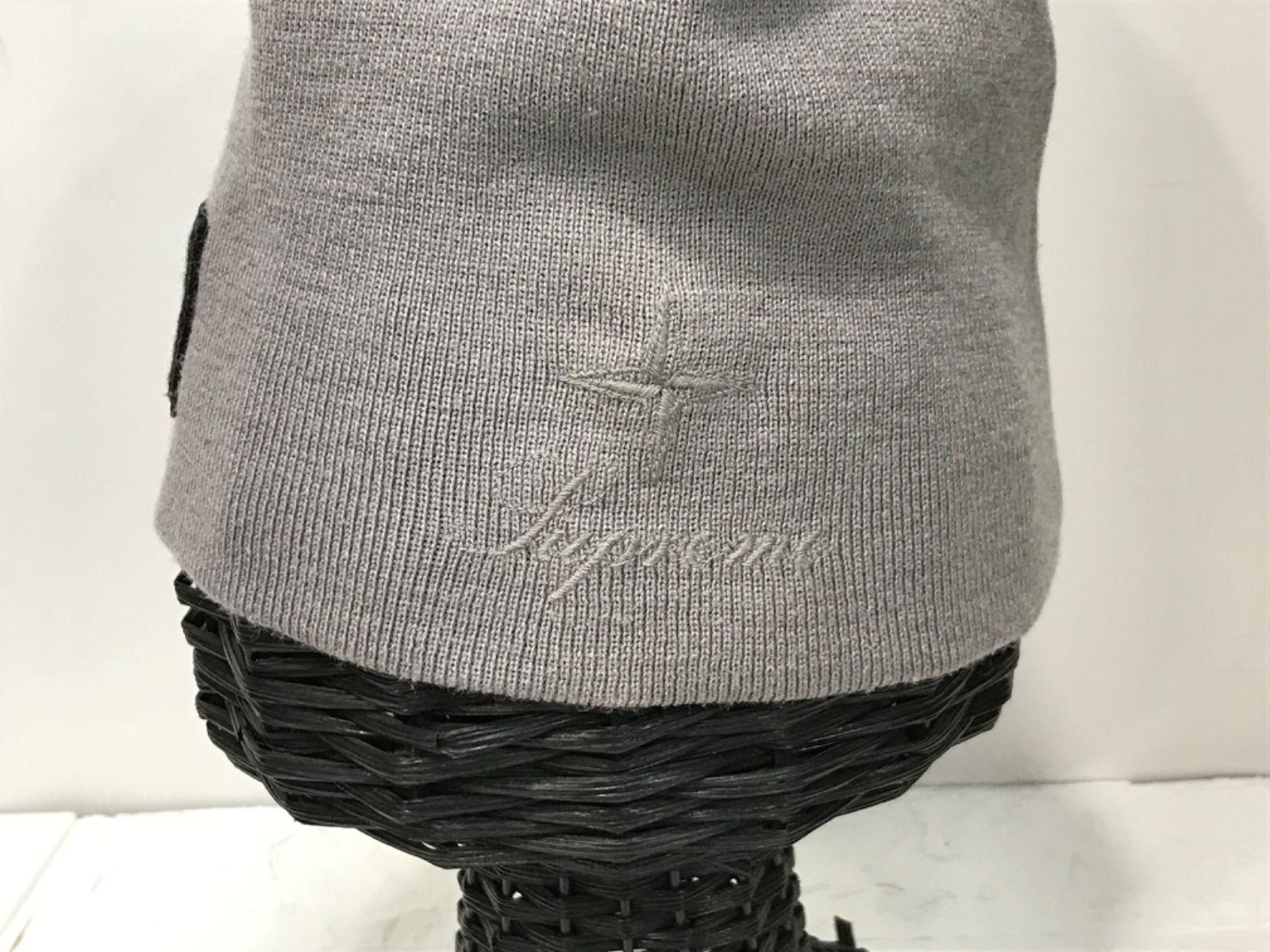 Supreme × Stone Island Reflective Beanie Grey シュプリーム