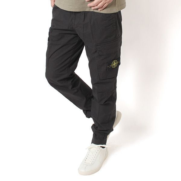 26AWモデル ストーンアイランド STONE ISLAND メンズ カーゴパンツ TYPE RE-T バッジワッペン付き【V0029 BLACK】 L2S153100064 S0003 V0029/【2026-27AW】 39,540円