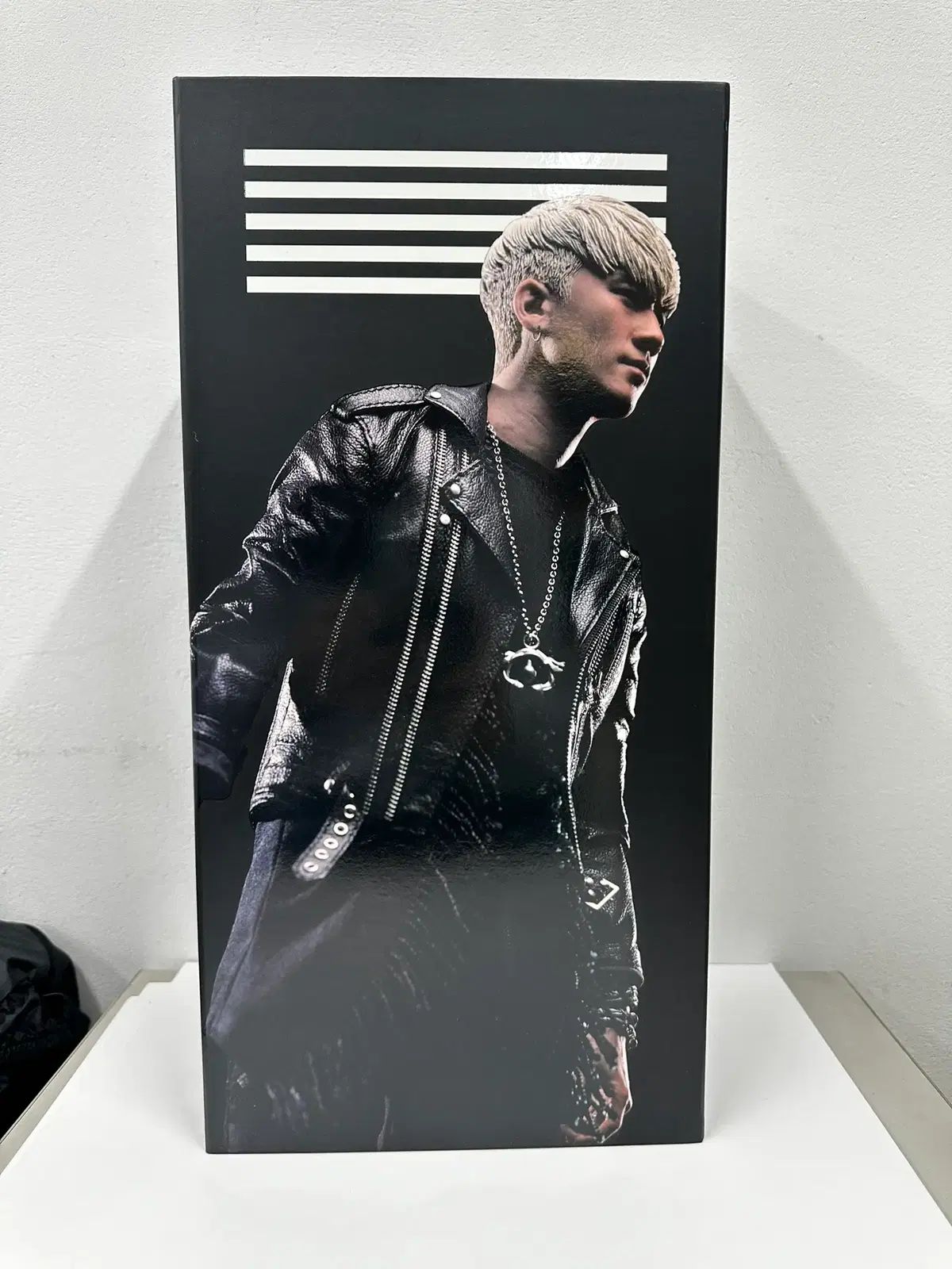 エンターベイ BIGBANG(ビッグバン) VI(ヴィ) 出品
