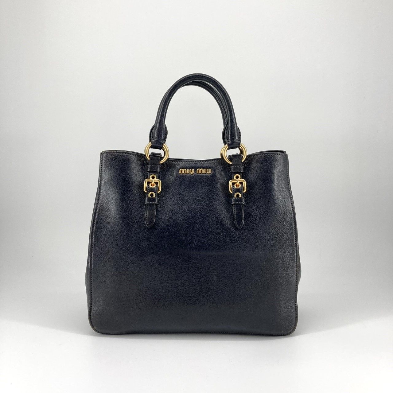 Miu Miu（ミュウ ミュウ） マドラス レザー 金ロゴ RN0881 トートバッグ ブラック×ゴールド 34,320円