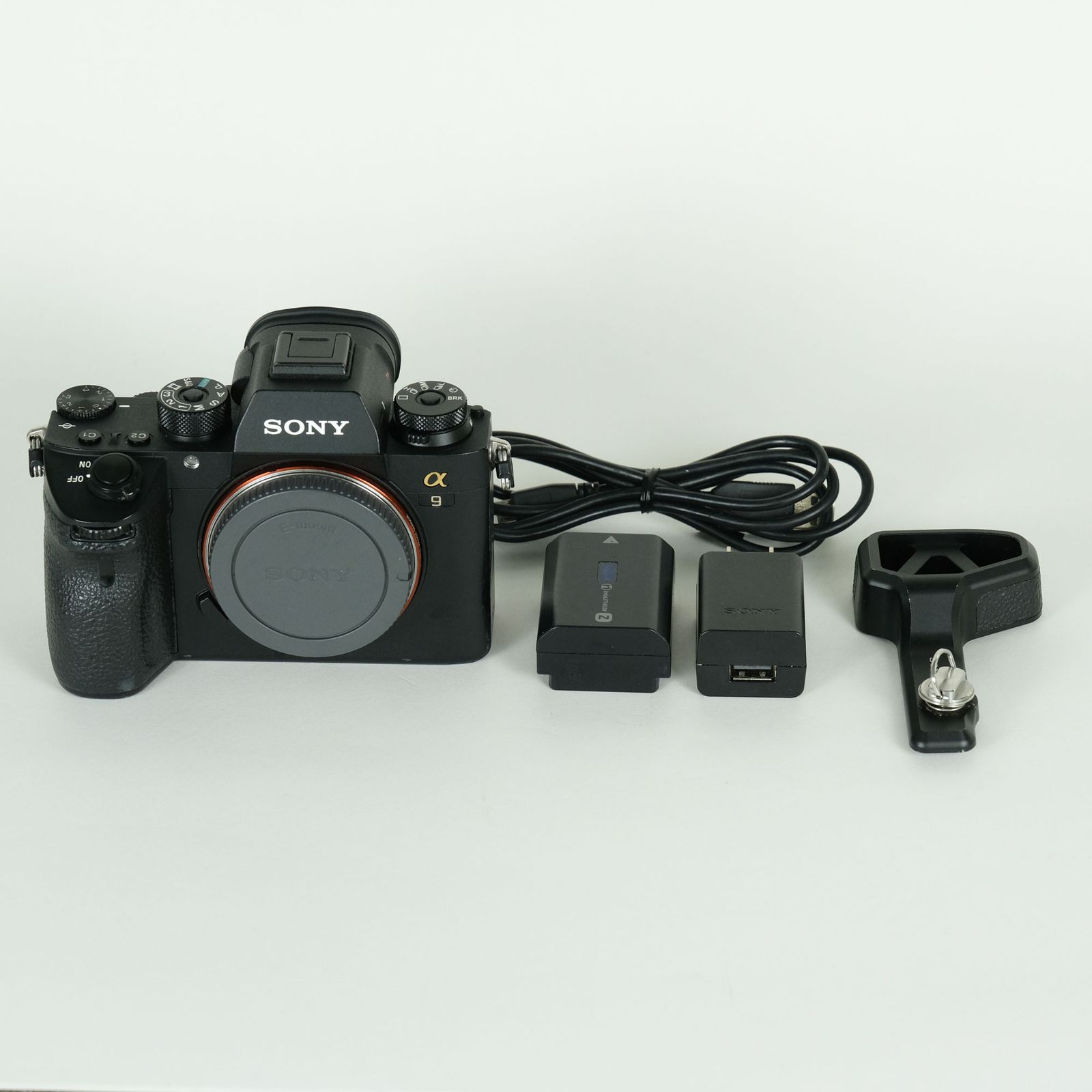 [並品 | シャッター数61,000回｜グリップ付] SONY α9（ILCE-9） | SONY Eマウント