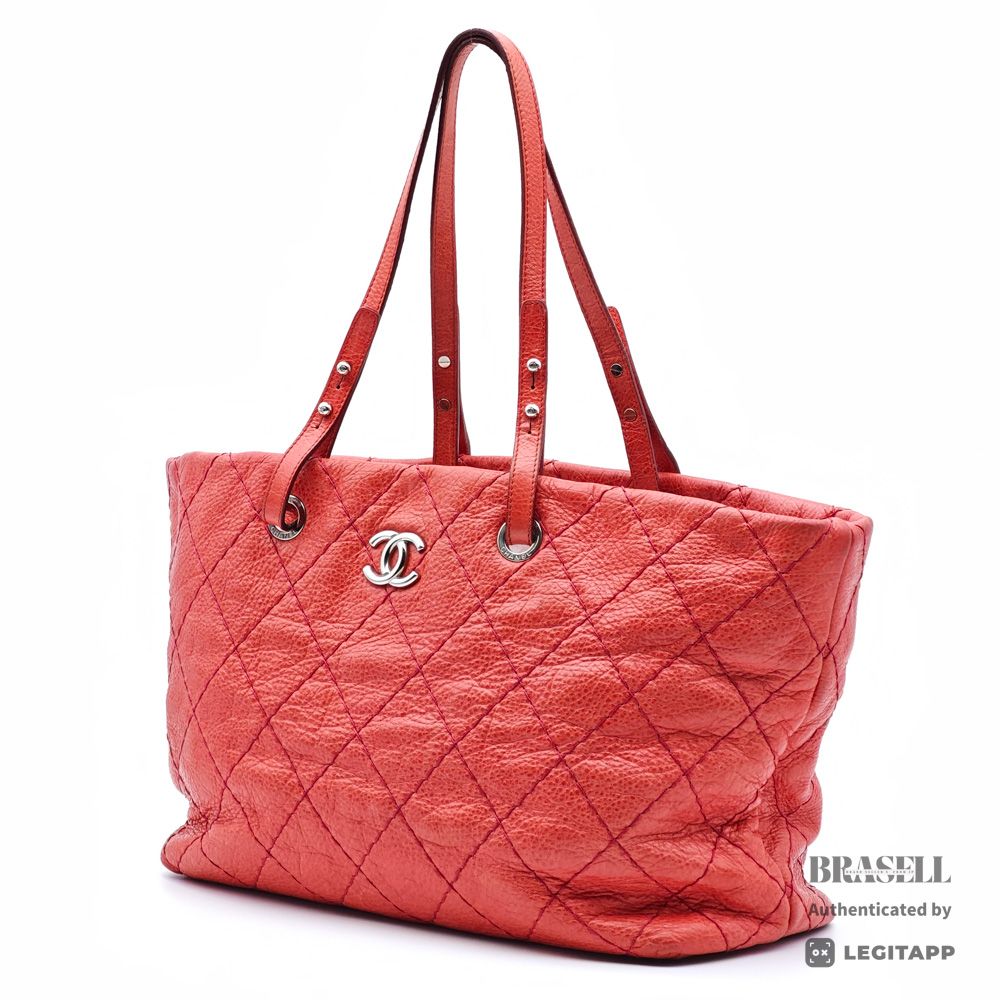 CHANEL シャネル オンザロード マトラッセ ココマーク トートバッグ 168,990円