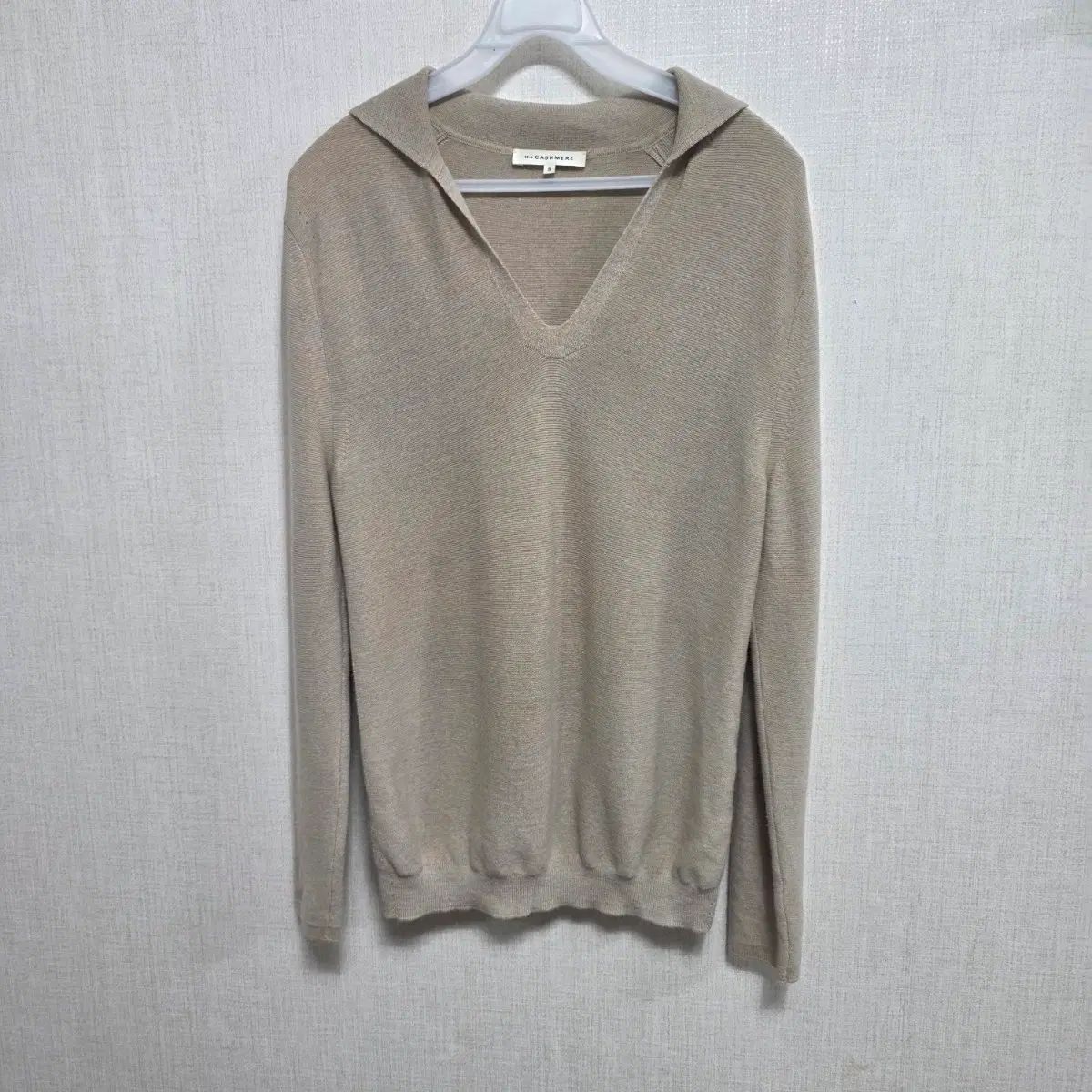the CASHMERE ニット シャツ ベージュ