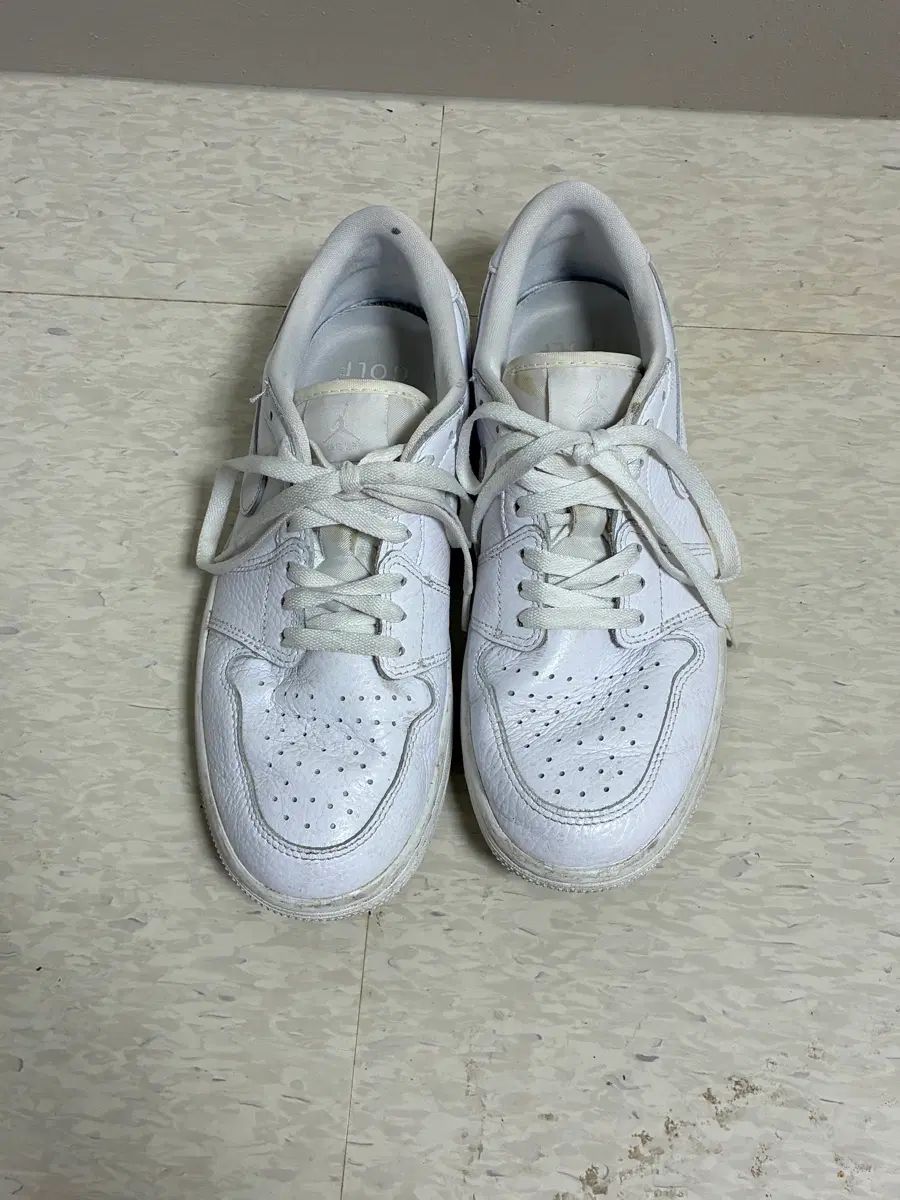 (ジュウジェ着用 実着10回) NIKE エア ジョーダン 1 LOW ゴルフ トリプル 白 13,625円
