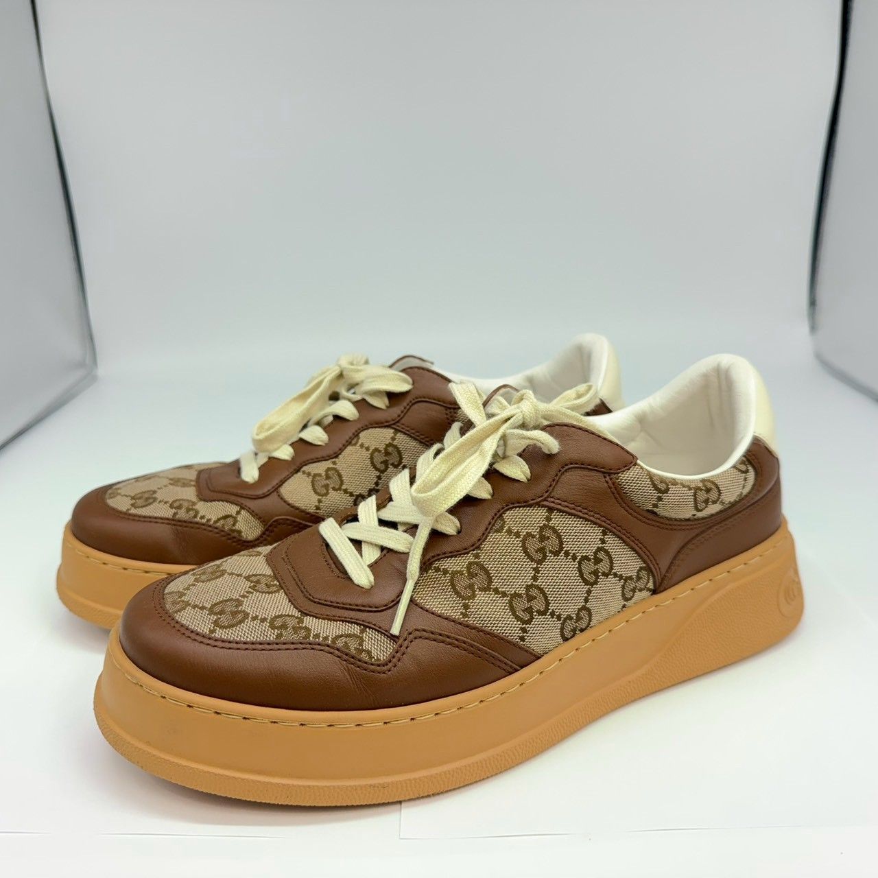 【鑑定済み】GUCCI グッチ スニーカー サイズ91/2　675840 GG柄 レザー ブラウン×ダークブラウン メンズ