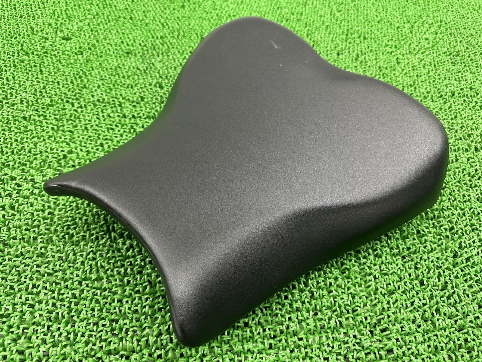 ZX-4R フロントシート 53066-0670 カワサキ 純正 中古 ZX400P NinjaZX-25Rにも pE