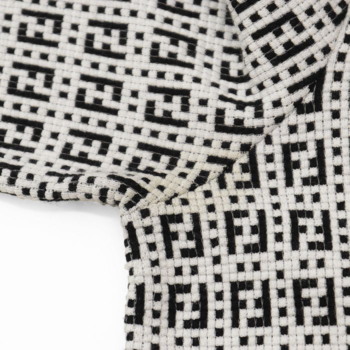 フェンディ ロゴパターン ニットセーター サイズ50 FENDI フェンディ ニットセーター サイズ 50 メンズ ロゴ FF ズッカ