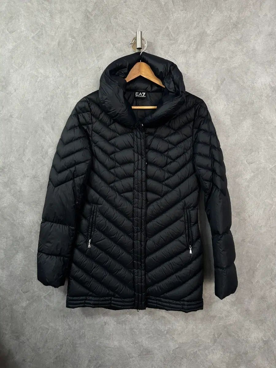 EA7 EMPORIO ARMANI エンポリオアルマーニ 軽量 ダウン アウター ブラック XS