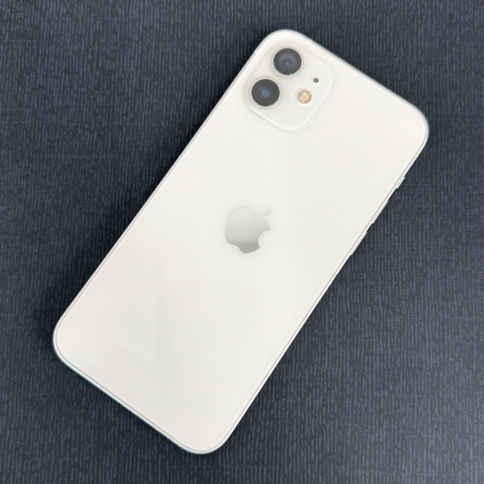 iPhone 12 128GB ホワイト SIMロック解除済 Apple - メルカリ