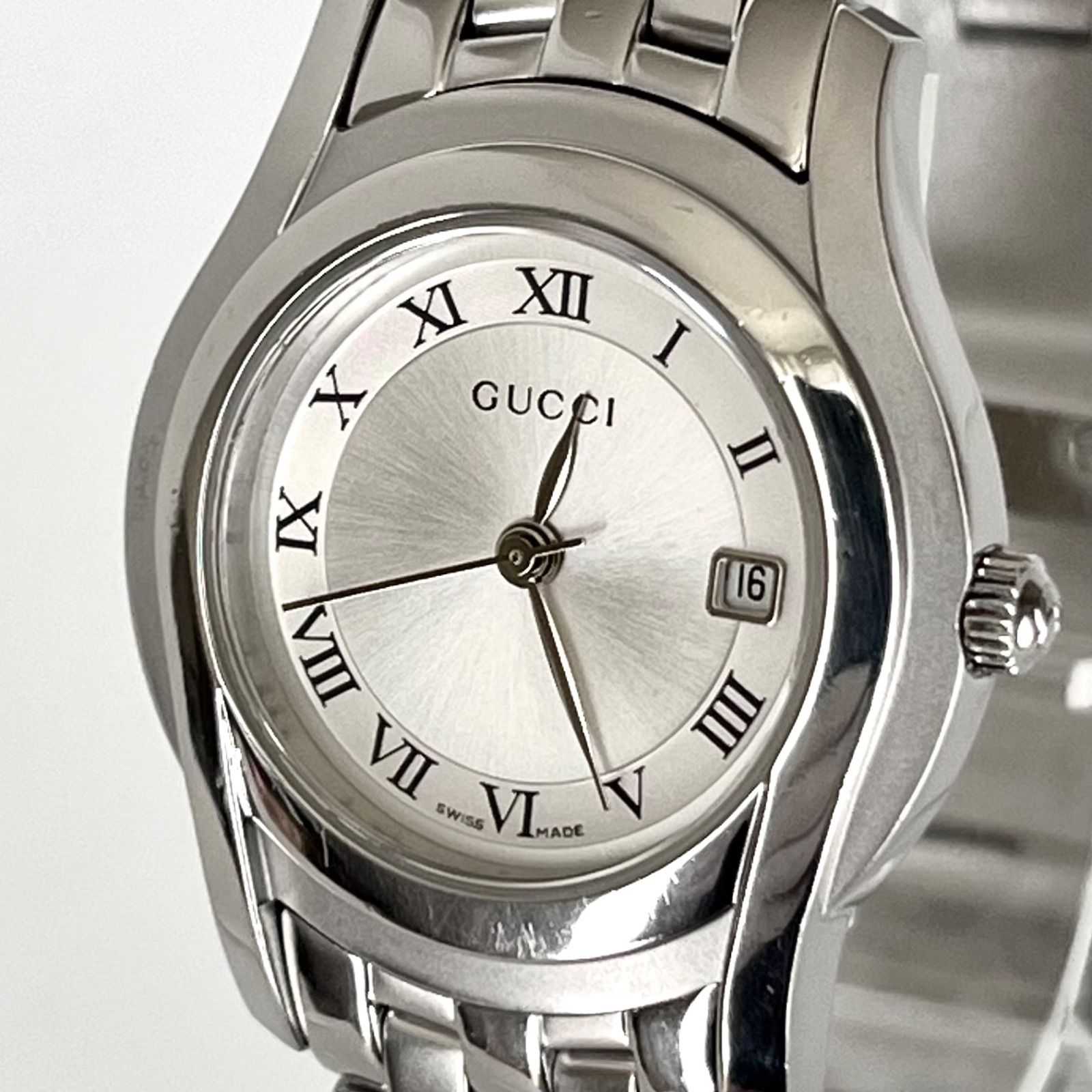 【グッチ 5500L レディース 腕時計 磨き済み 美品】GUCCI 電池新品 シルバー文字盤 13,320円