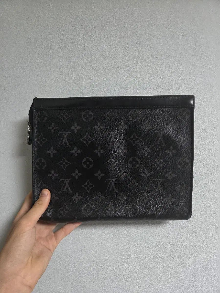 正規品 Louis Vuitton ルイヴィトン ポシェット ボア（ボア）とても