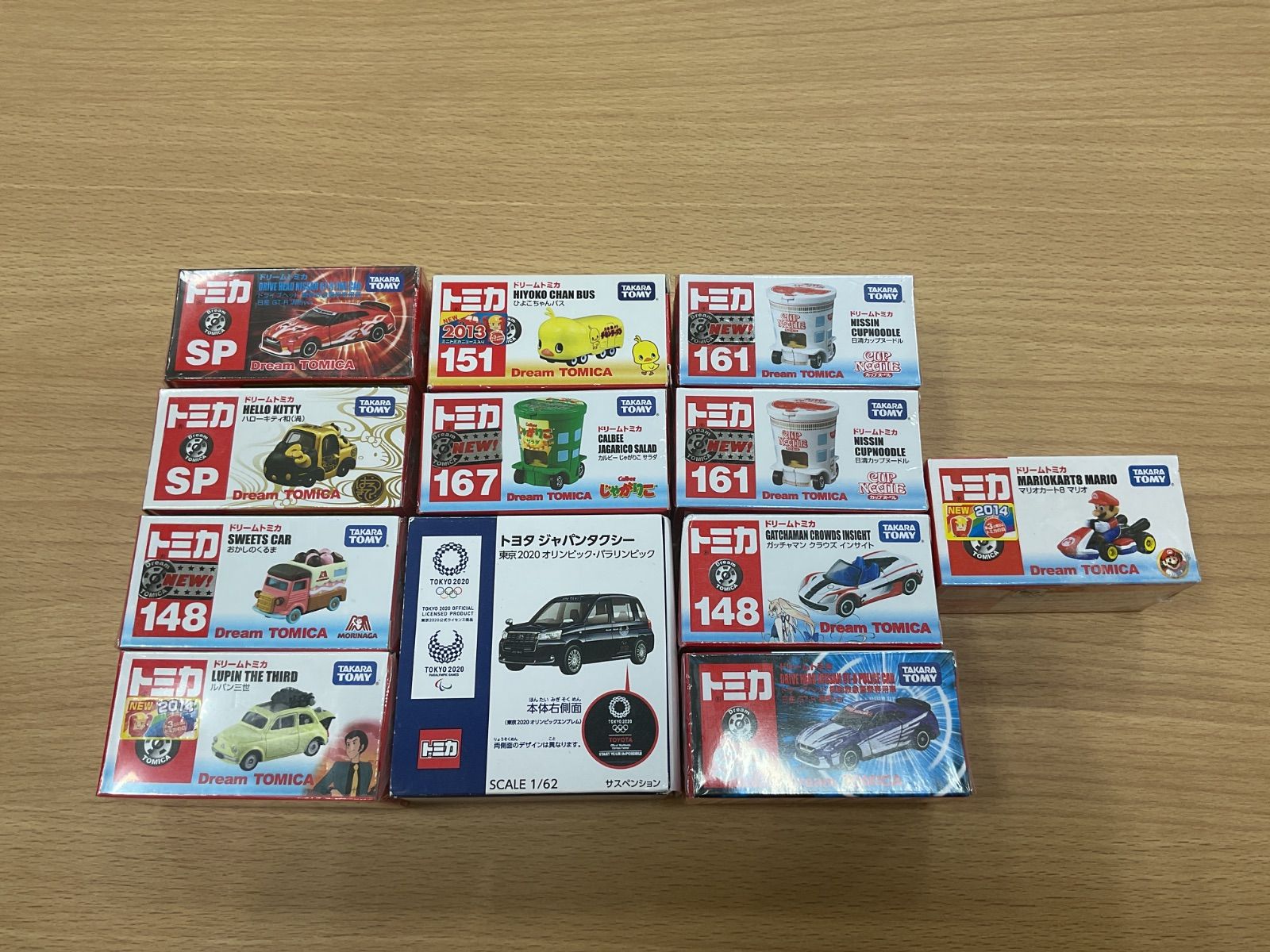 MK267709931 トミカ　ドリームトミカ　じゃがりこ　カップヌードルなど　12点