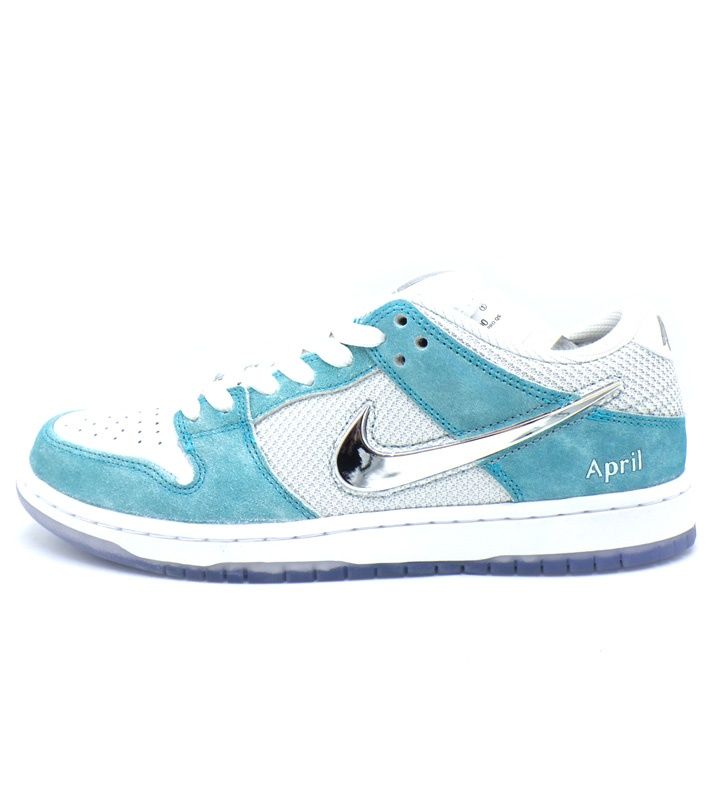 ナイキ NIKE × エイプリル スケートボード APRIL SKATEBOARDS 【 SB DUNK LOW PRO QS FD2562 400 】 SB ダンク ロー ホワイト マルチカラースニーカー　h8979