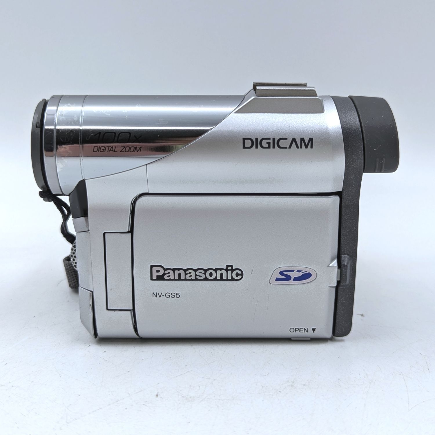 miniDVのダビングに Panasonic ビデオカメラ NV-GS5 Panasonic パナソニック NV-GS5 miniDVビデオカメラ 整備済み miniDV
