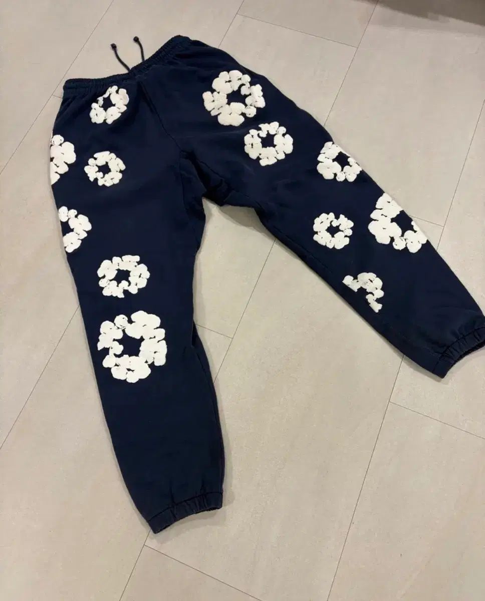DENIM TEARS ズボン パンツ M
