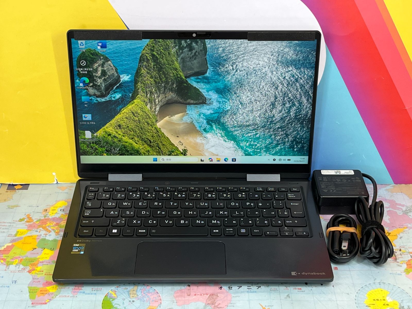 16GB・512GB 東芝 V83/HU 13.3型 2in1 超軽量 良品
