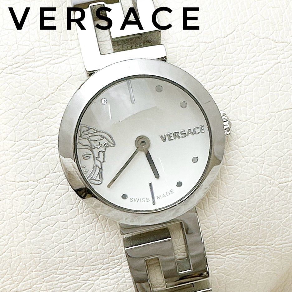美品?VERSACE ヴェルサーチェ QSQ 時計 クオーツ QZ ステンレス SS 約17cm 磨き済み 箱/冊子/無記入カード付き U
