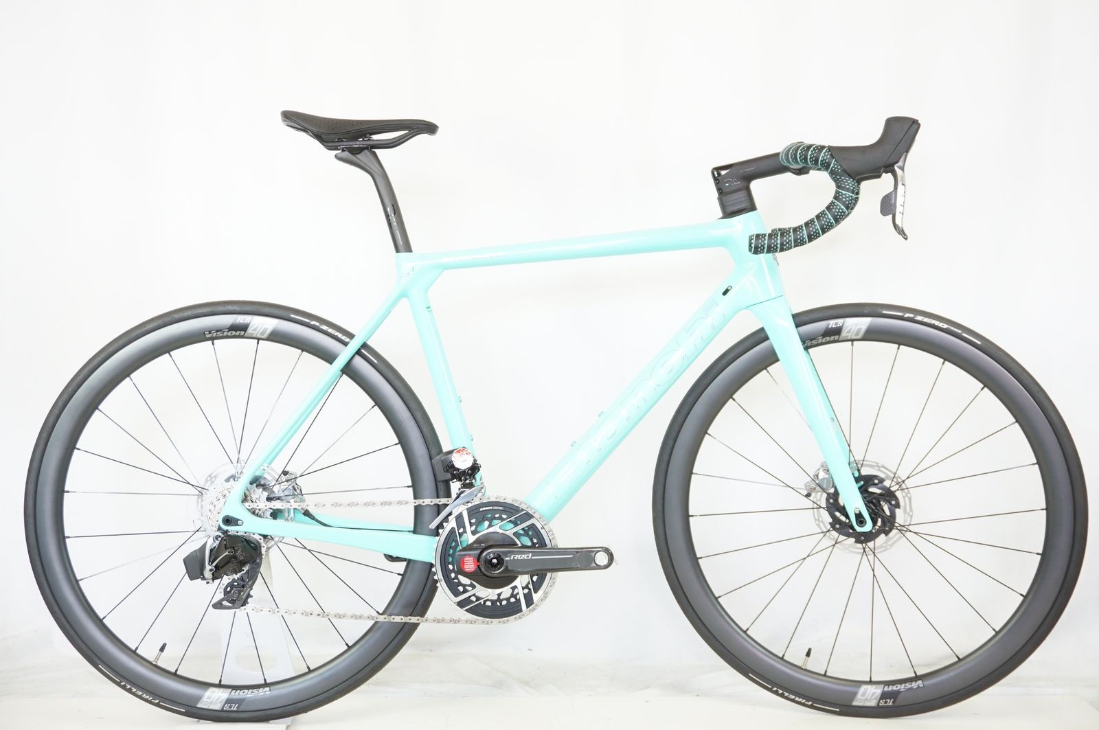 BIANCHI 「ビアンキ」 SPECIALISSIMA DISC 2022年モデル ロードバイク / バイチャリ宇都宮店