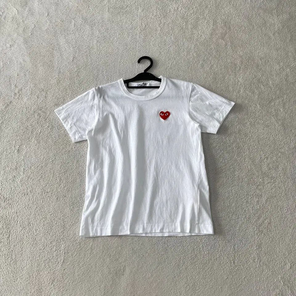 L コム・デ・ギャルソン レディース レッド ハート 白 半袖Tシャツ