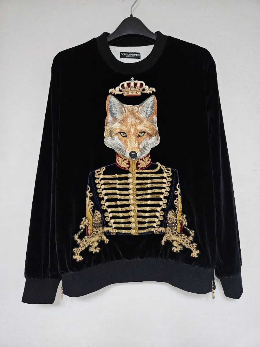 Dolce&Gabbana ドルチェ＆ガッバーナ ツアーベルベット キツネ 刺繍 スウェット Tシャツ ブラック 75,699円
