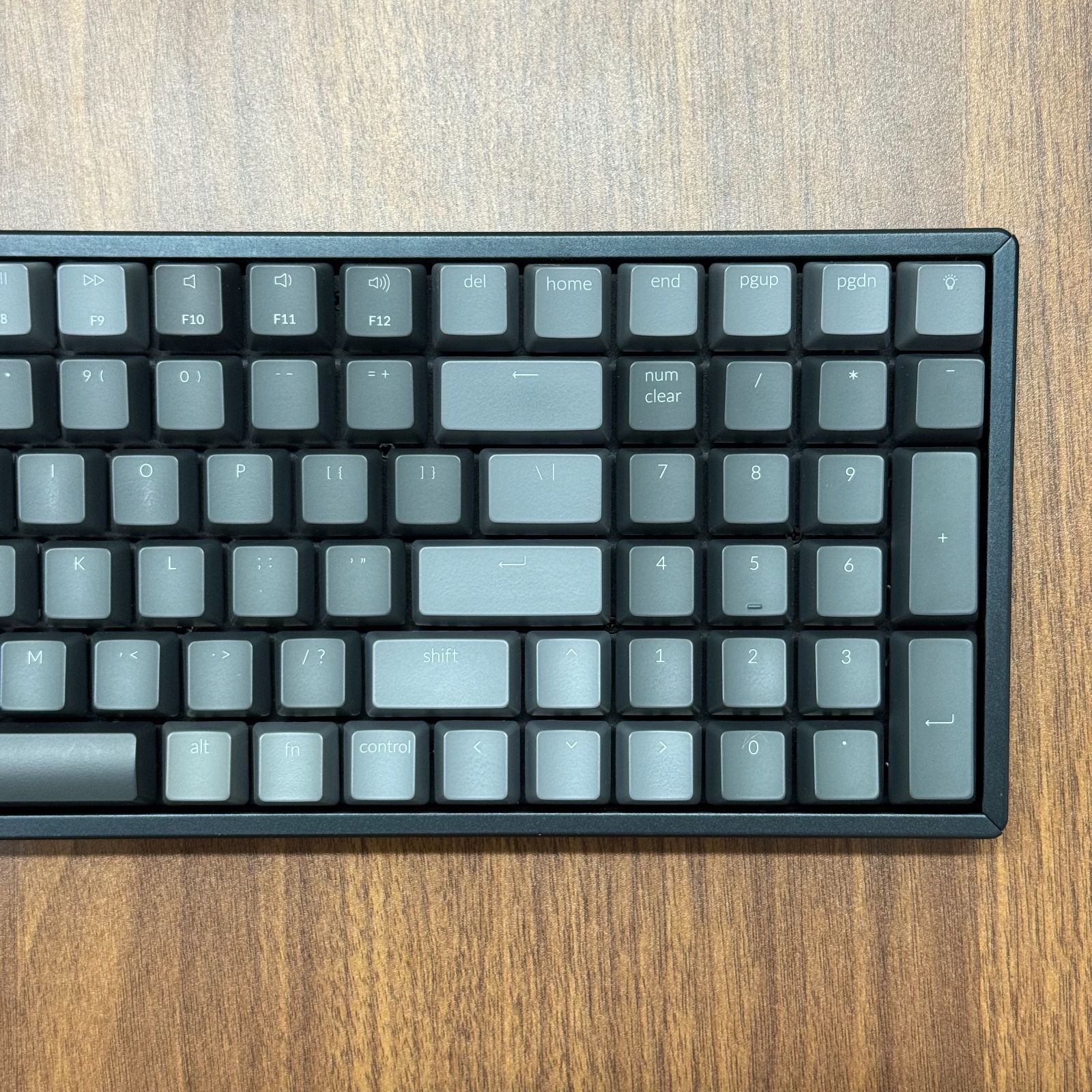 中古 Keychron K4 V2 RGB 茶軸 US配列 メカニカルキーボード - メルカリ