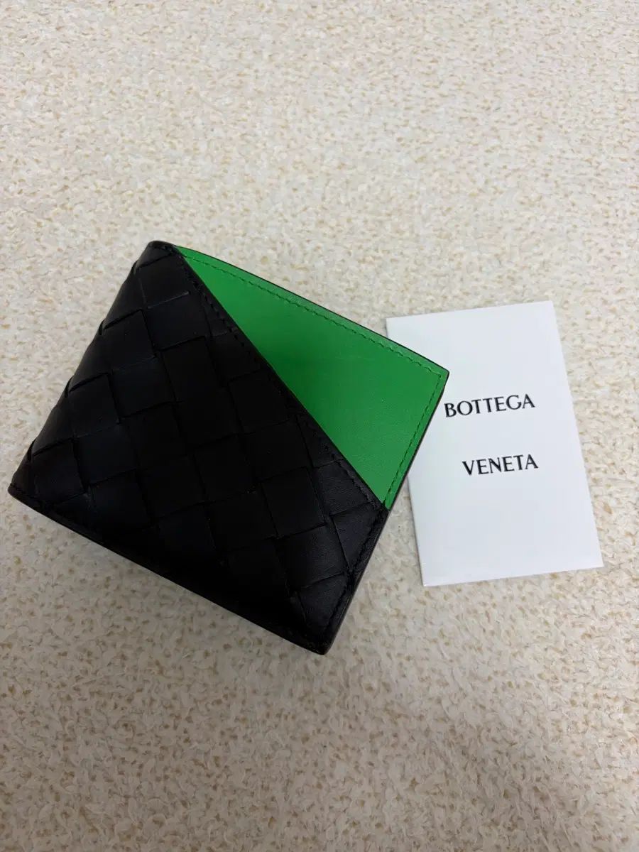 ボッテガ・ヴェネタ メンズ 財布