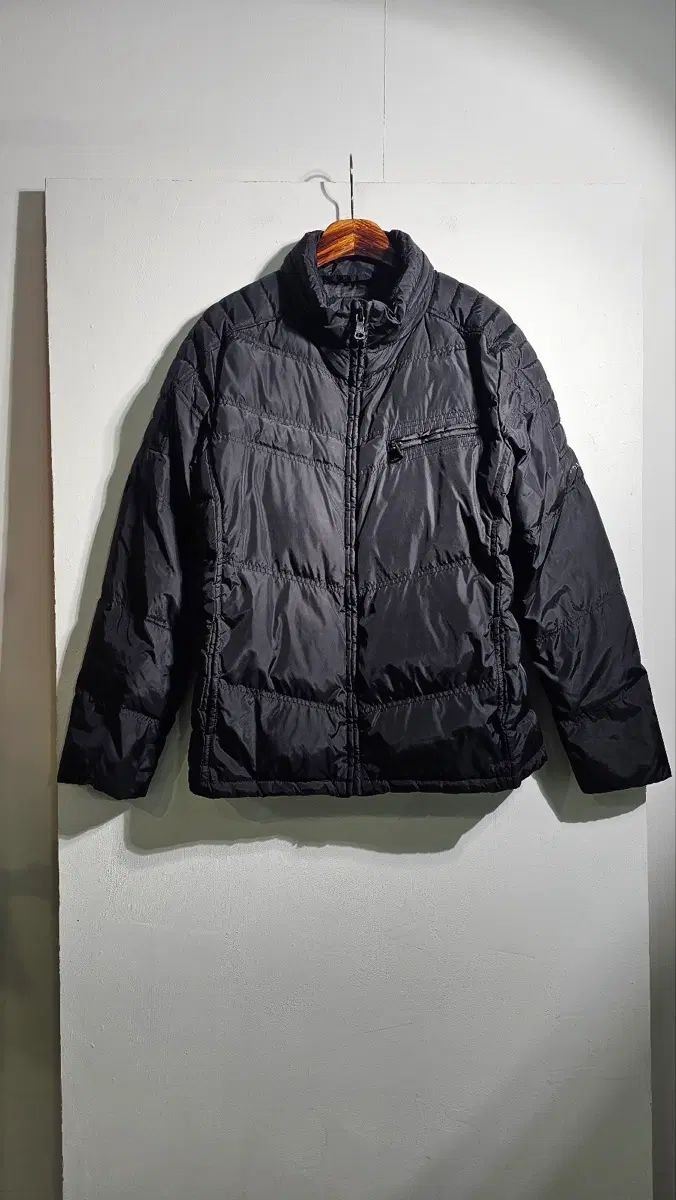 Calvin Klein カルバン・クライン ダウン ジャケット m C768