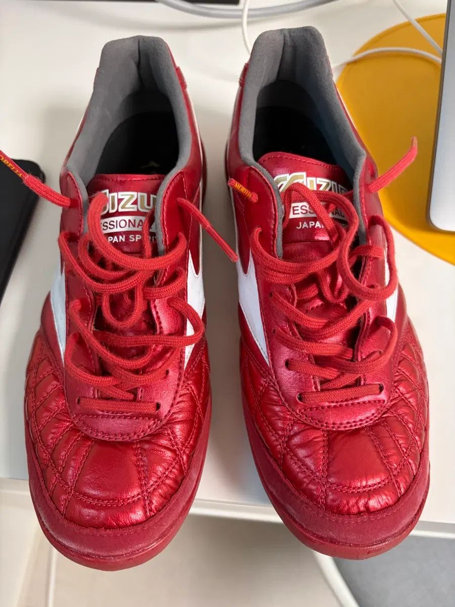 サッカーシューズ mizuno サラ ジャパン tf 255 40周年 ルビーレッドパック