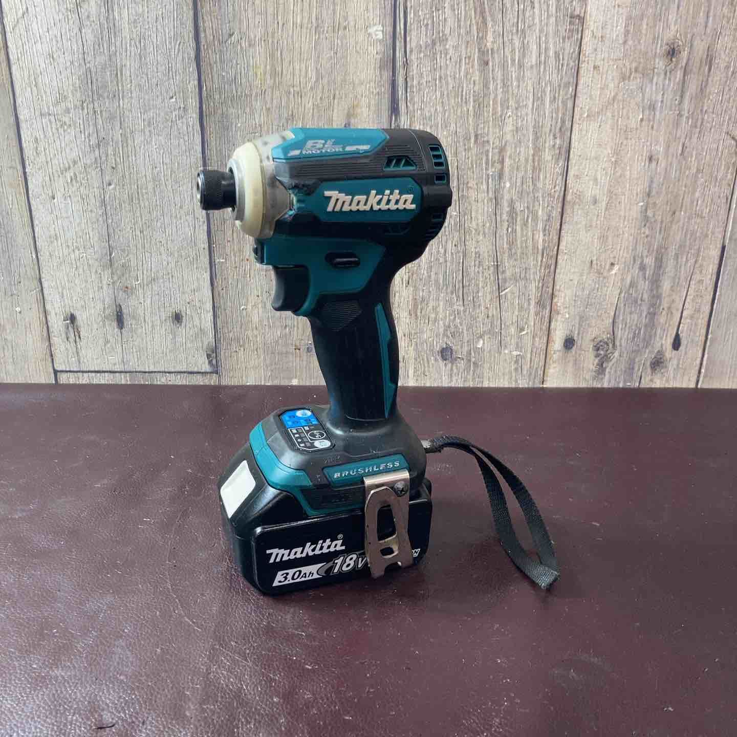 【中古品】マキタ(makita) コードレスインパクトドライバー TD171DZ バッテリー付属【東大和店】