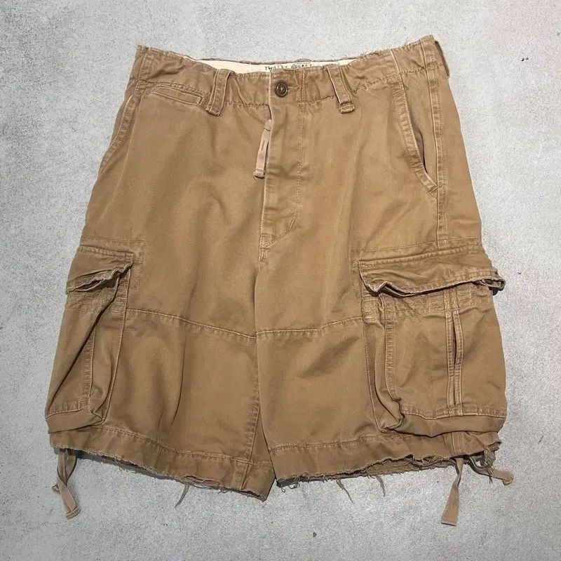 アバクロンビー カーゴ ハーフ パンツ s12360