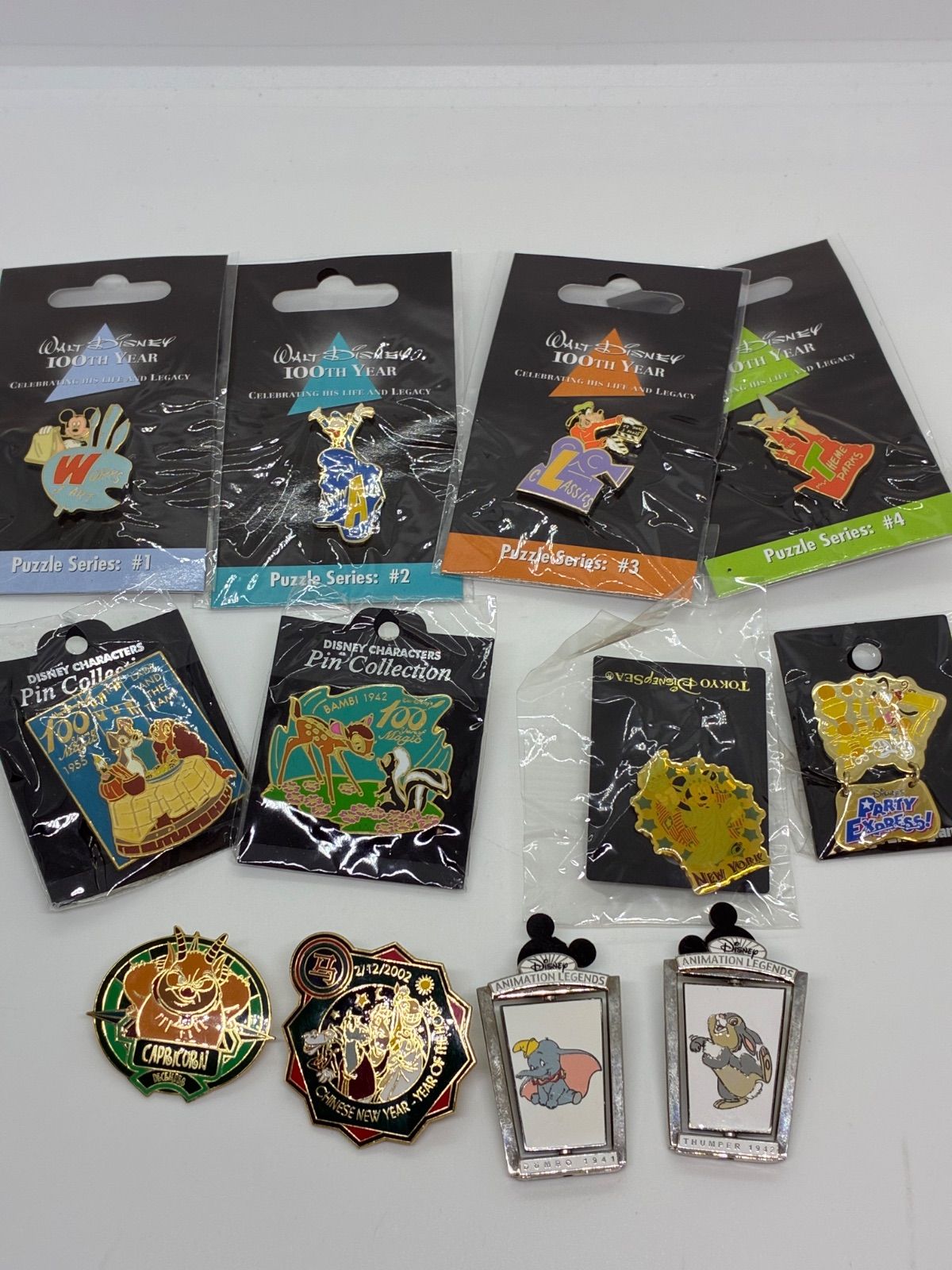 ピンバッジ12個セット ディズニー