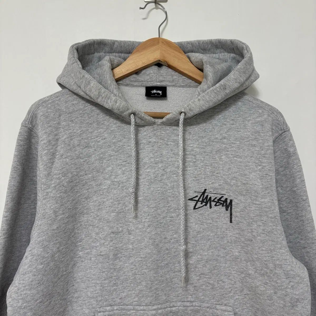 STUSSY グレー DICE WHO フード 8,570円