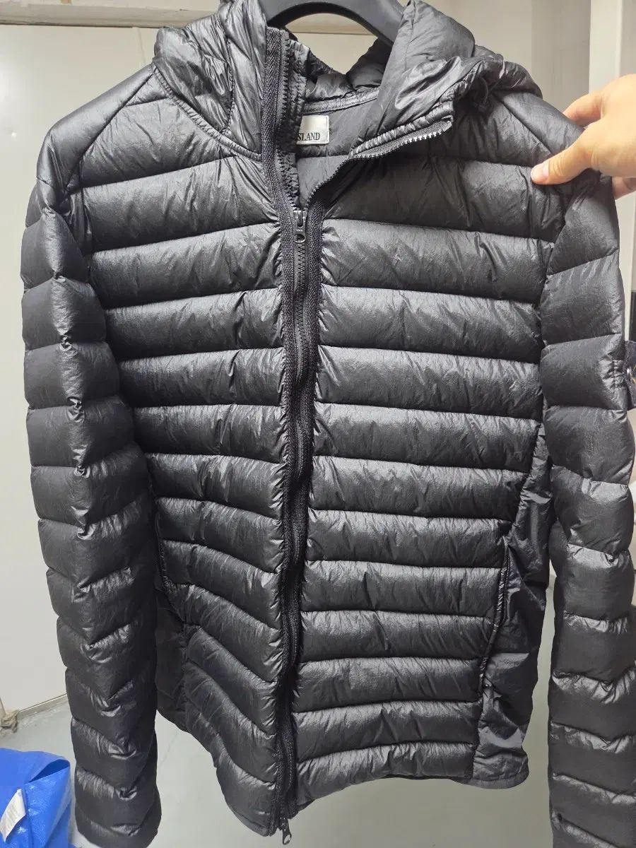 25ss ストーンアイランド 룸ウーブン 軽量ダウン xl