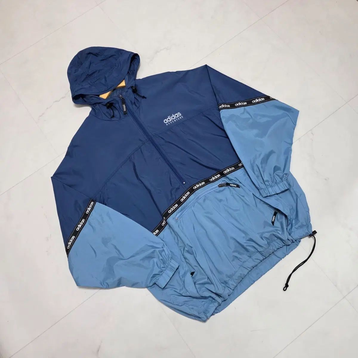 90's adidas アディダス ジャパン スカイブルー Anorak(アノラック)ウィンドブレーカー
