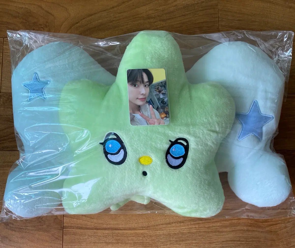 NCT(エヌシーティー) WIND AND WISH CHUU クッション LEE クッション バージョン LEE クッション トレカ あずまんが大王 CHUU