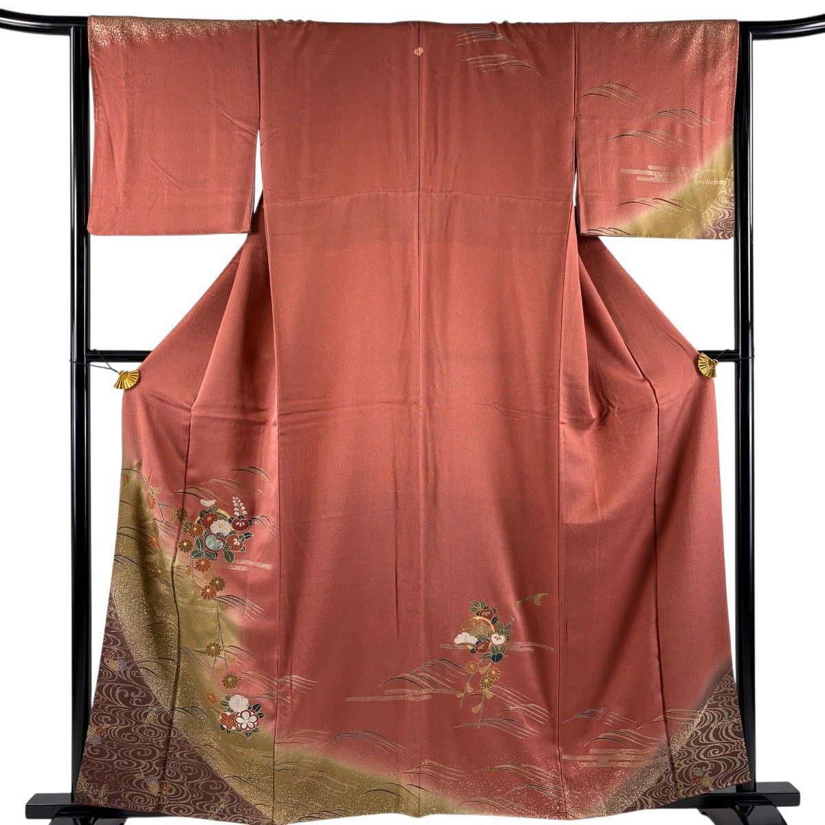 訪問着 身丈158cm 裄丈65cm M 袷 草花 波 金銀彩 染め分け 小豆色 正絹 秀品 一つ紋 【中古】