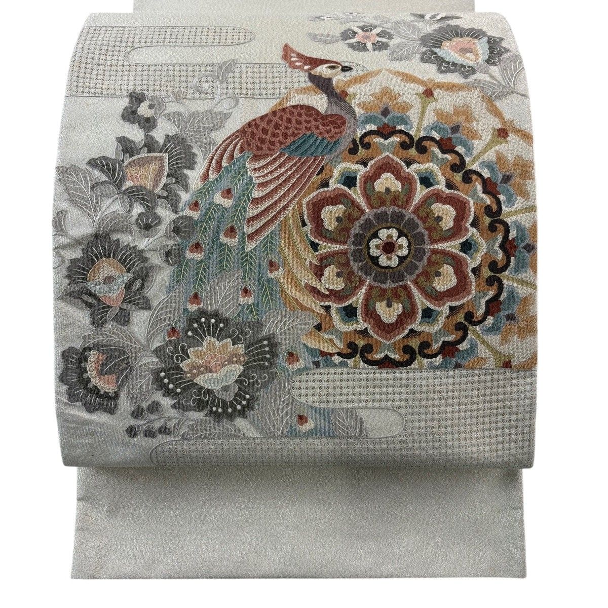 【美品】 袋帯 秀品 孔雀 華文 刺繍 銀糸 灰白 お太鼓柄 正絹 【中古】 6,952円