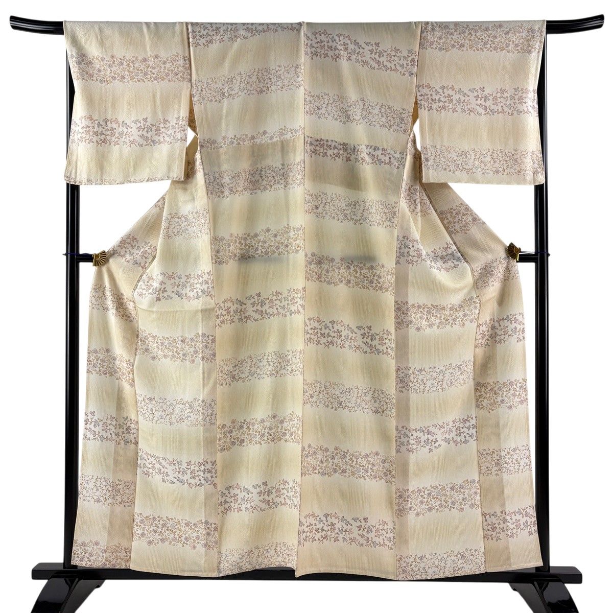 【美品】 小紋 身丈157cm 裄丈67.5cm L 単衣 横段 草花 ぼかし クリーム 正絹 名品 【中古】