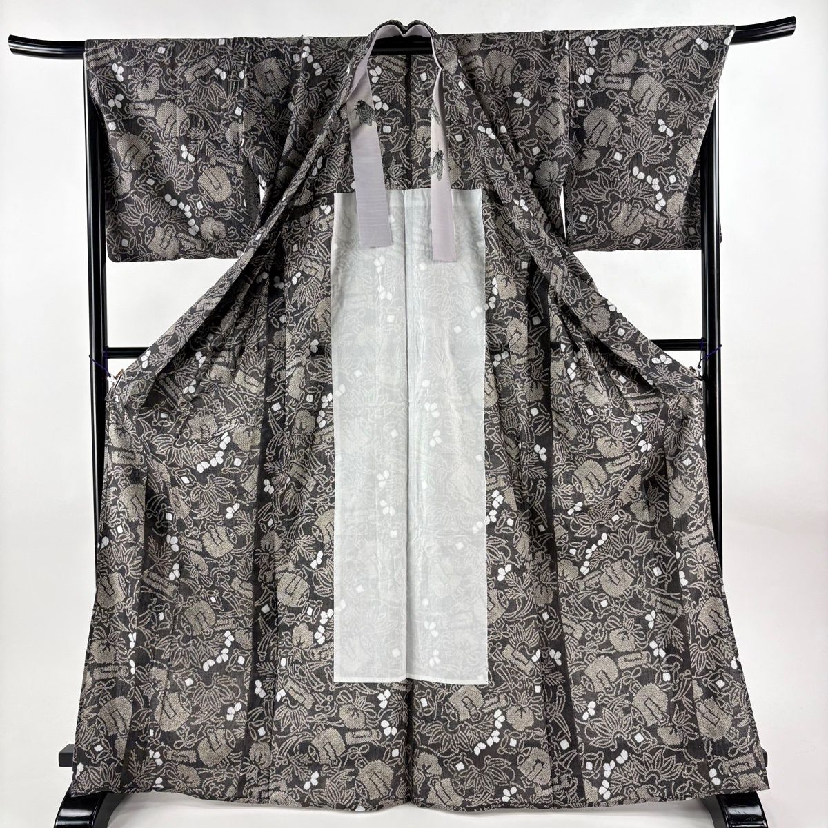【美品】 浴衣 身丈167.5cm 裄丈67cm M 絞り浴衣 宝尽くし 灰色 綿 名品 【中古】