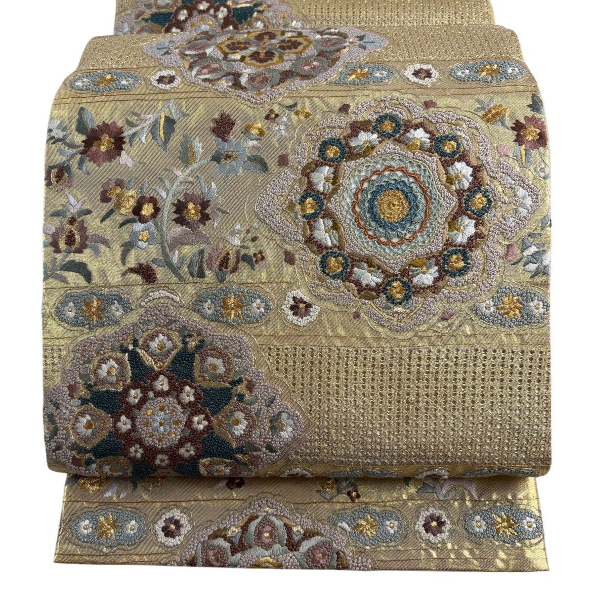 袋帯 逸品 華文 草花 刺繍 箔 金色 六通 正絹 【中古】 38,220円