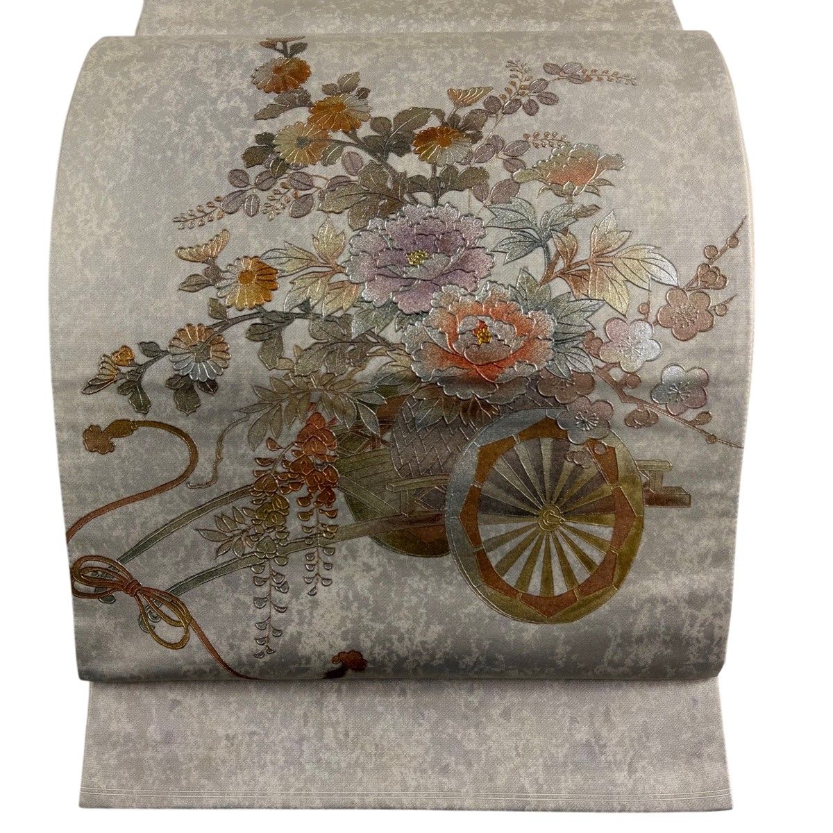 袋帯 名品 和田光正 落款 関西仕立て 花車 金銀彩 クリーム お太鼓柄 正絹 【中古】